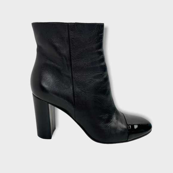Gianvito Rossi Black Leather Patent Cap Toe Ankle Boots‎ - Picture 6 of 12